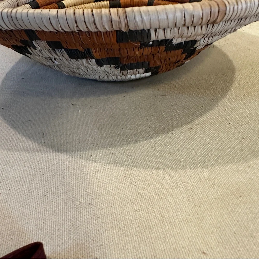 NWT Zambia, Africa Handmade Basket. Made by the Lozi people of southern Africa